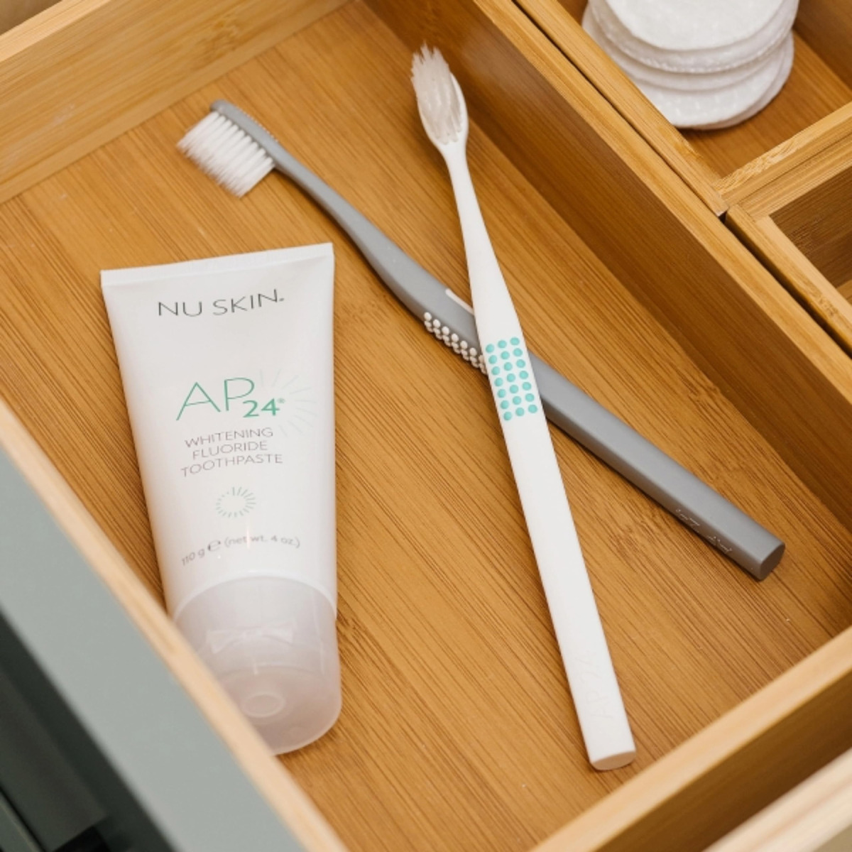 Pasta De Dentes Nu Skin Ap 24 Whitening Fluoreto 120ml (paco - Imagem 8