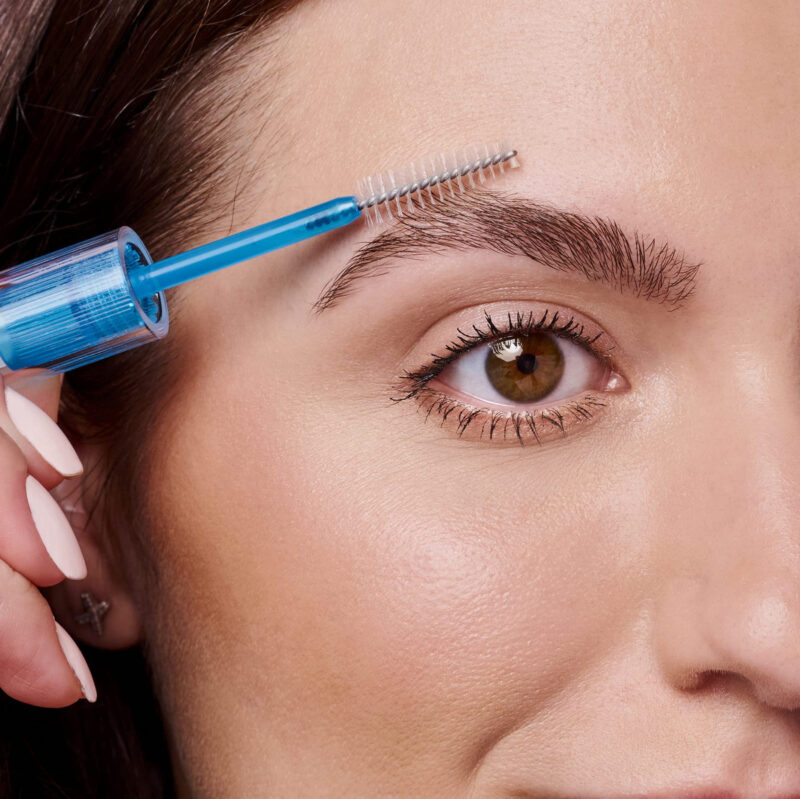 Máscara De Gel Para Cílios Essence Clear, Pacote Com 3 Unida - Image 4
