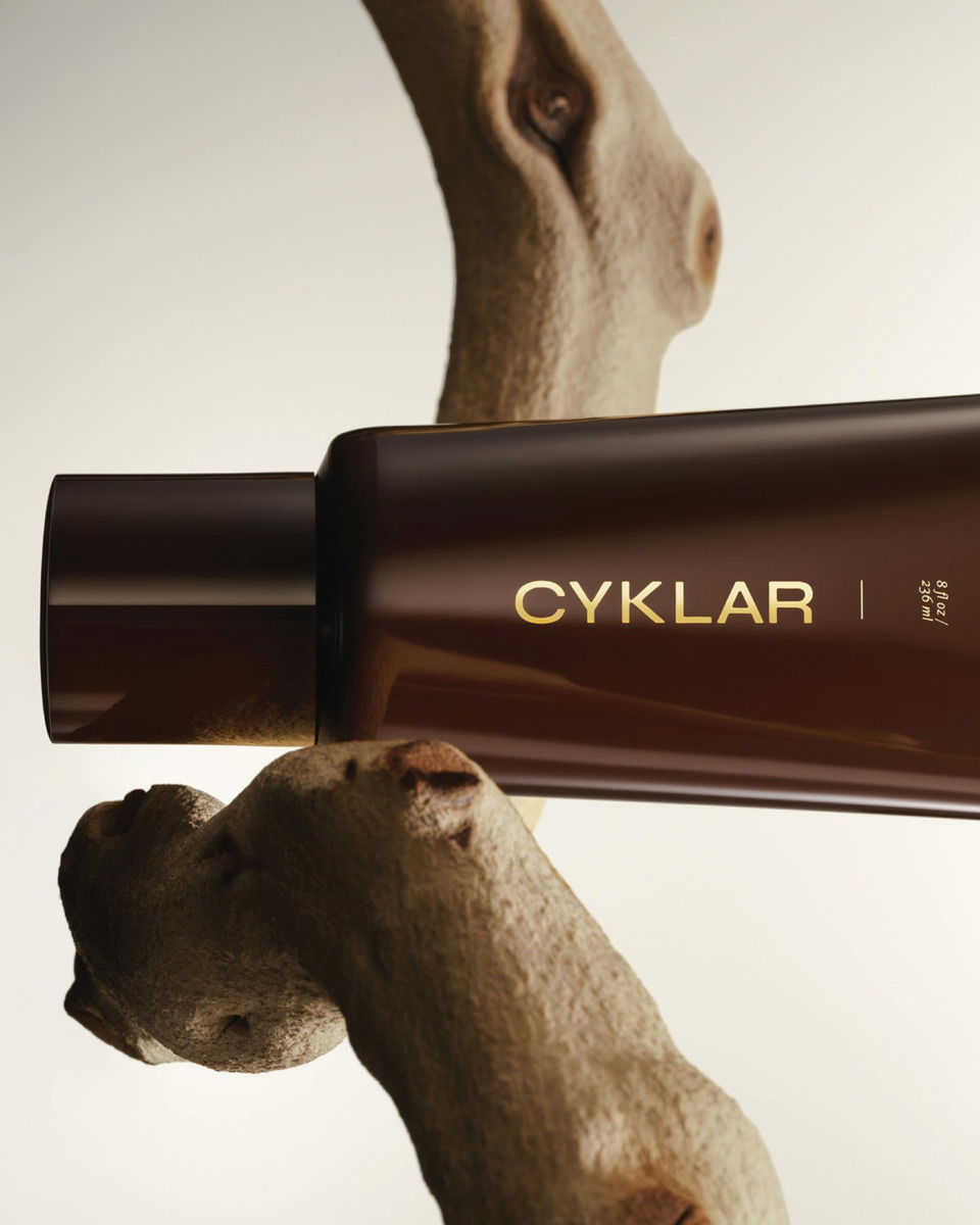 Creme Corporal Cyklar Sacred Santal Nutritivo 240ml Para Mul - Imagem 2