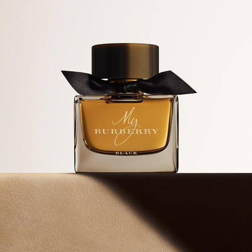Perfume Burberry My Burberry Black Parfum 30ml Para Mulheres - Imagem 3
