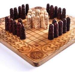 Jogo De Tabuleiro Norse Tradesman Viking Hnefatafl W/ Ox-bon
