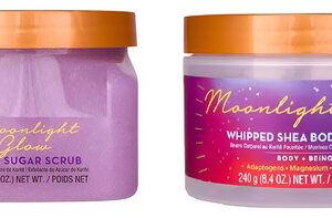 Conjunto De Presentes T H Moonlight Glow Shea Sugar Body Scr