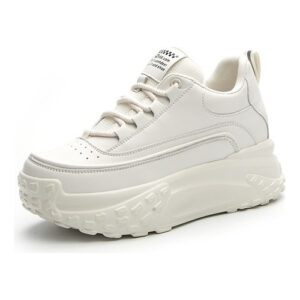 Mocassim De Couro Com Salto Alto Interno Adicionado