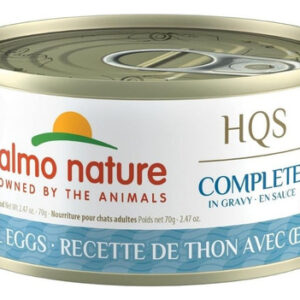 Tem Atum Completo Com Ovos De Codorna Em Molho De Ração Úmid