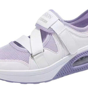 Os Calçados Ortopédicos Femininos São Largos E Confortáveis.