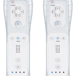 Pacote De 2 Controles Remotos Wii Lyyes Com Estojo De Silico